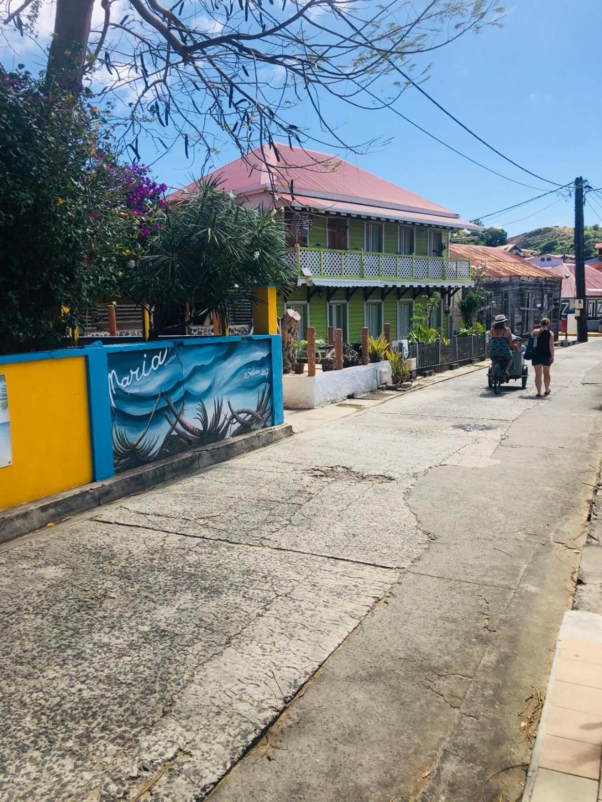 Habitation Santos 6 Personnes Terre De Haut Les Saintes Eksteriør billede